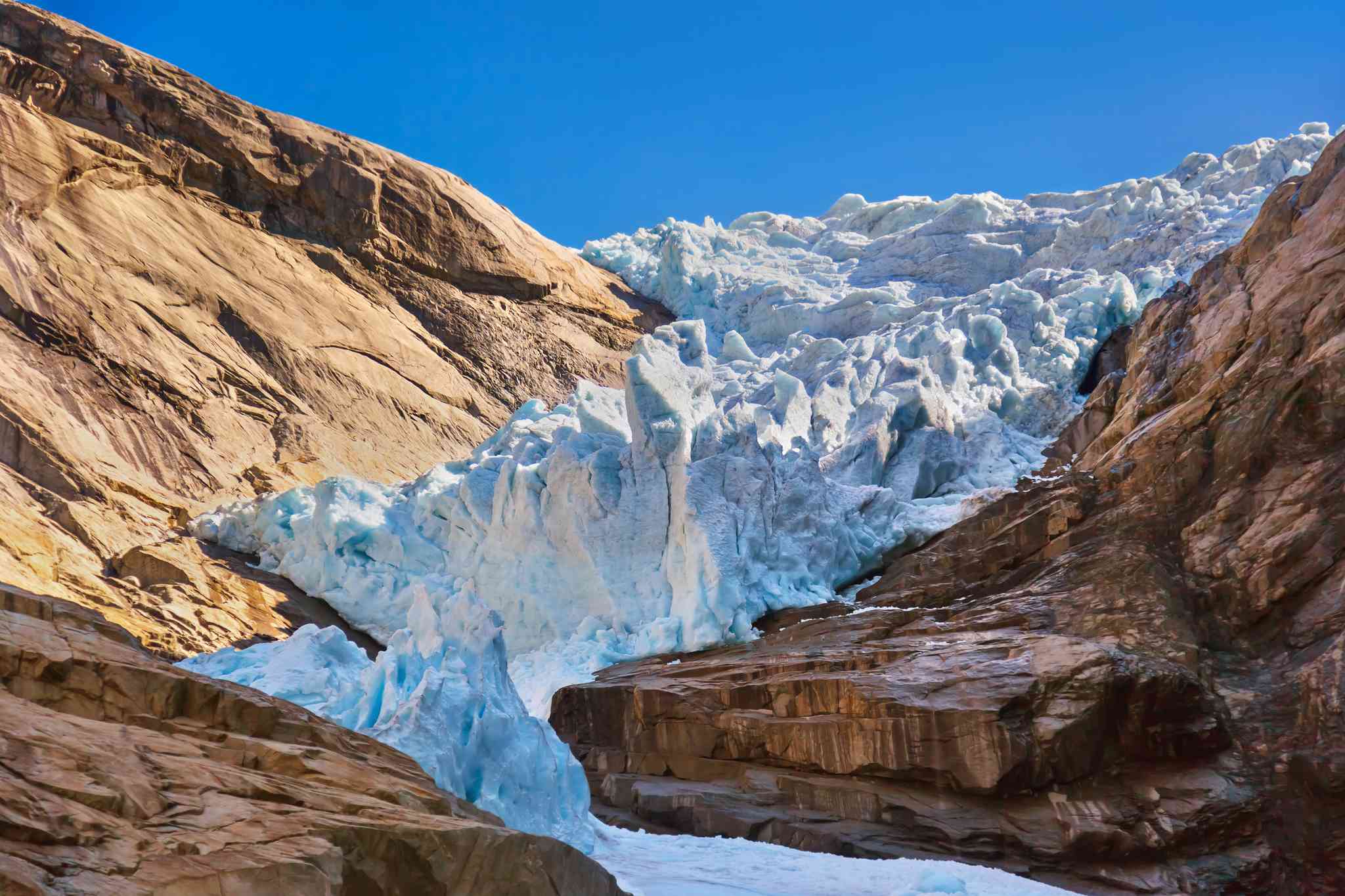 Scenic view of Briksdal Glacier - private day trip from Oslo - photo 2